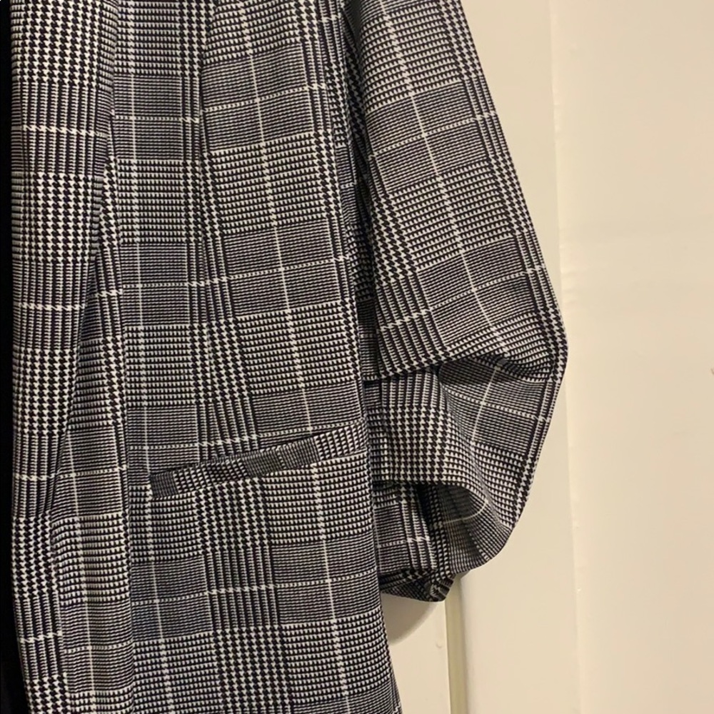 Jacket - Picture 2 of 3